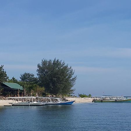 Ana Warung & Bungalows Gili Meno Exterior photo